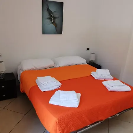 Casa Borgo * تْشيفالو